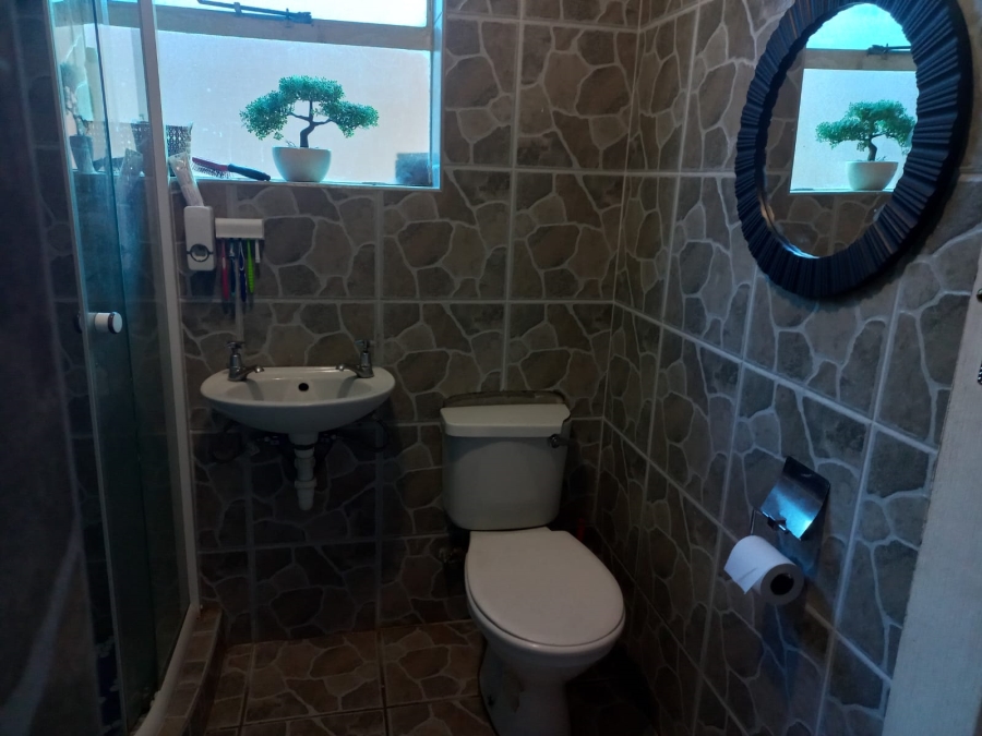 4 Bedroom Property for Sale in Portlands Western Cape